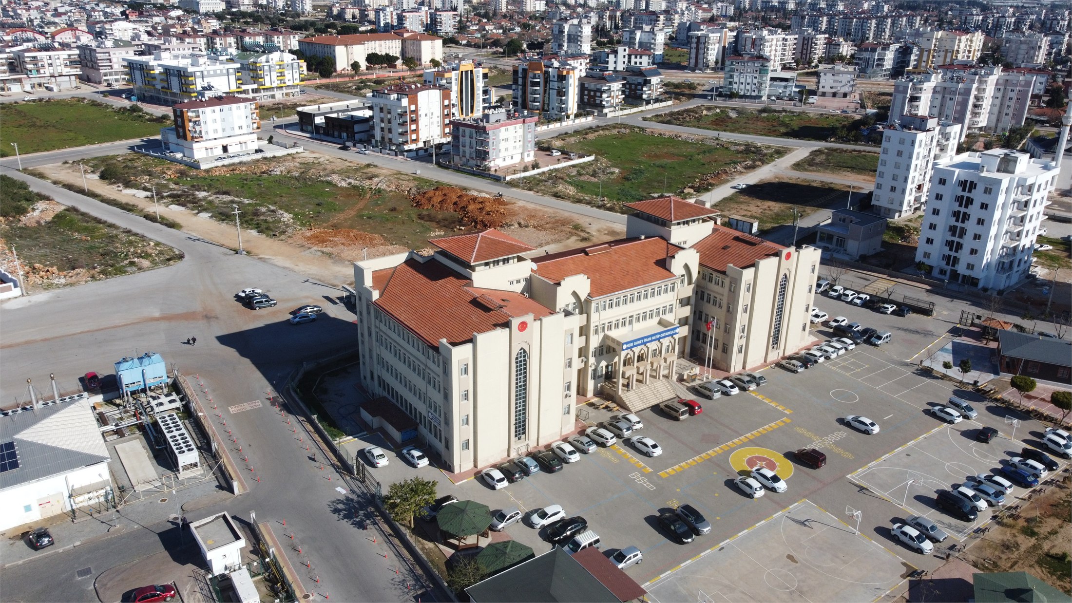 Antalya Kepez Nebi Güney Ortaokulu